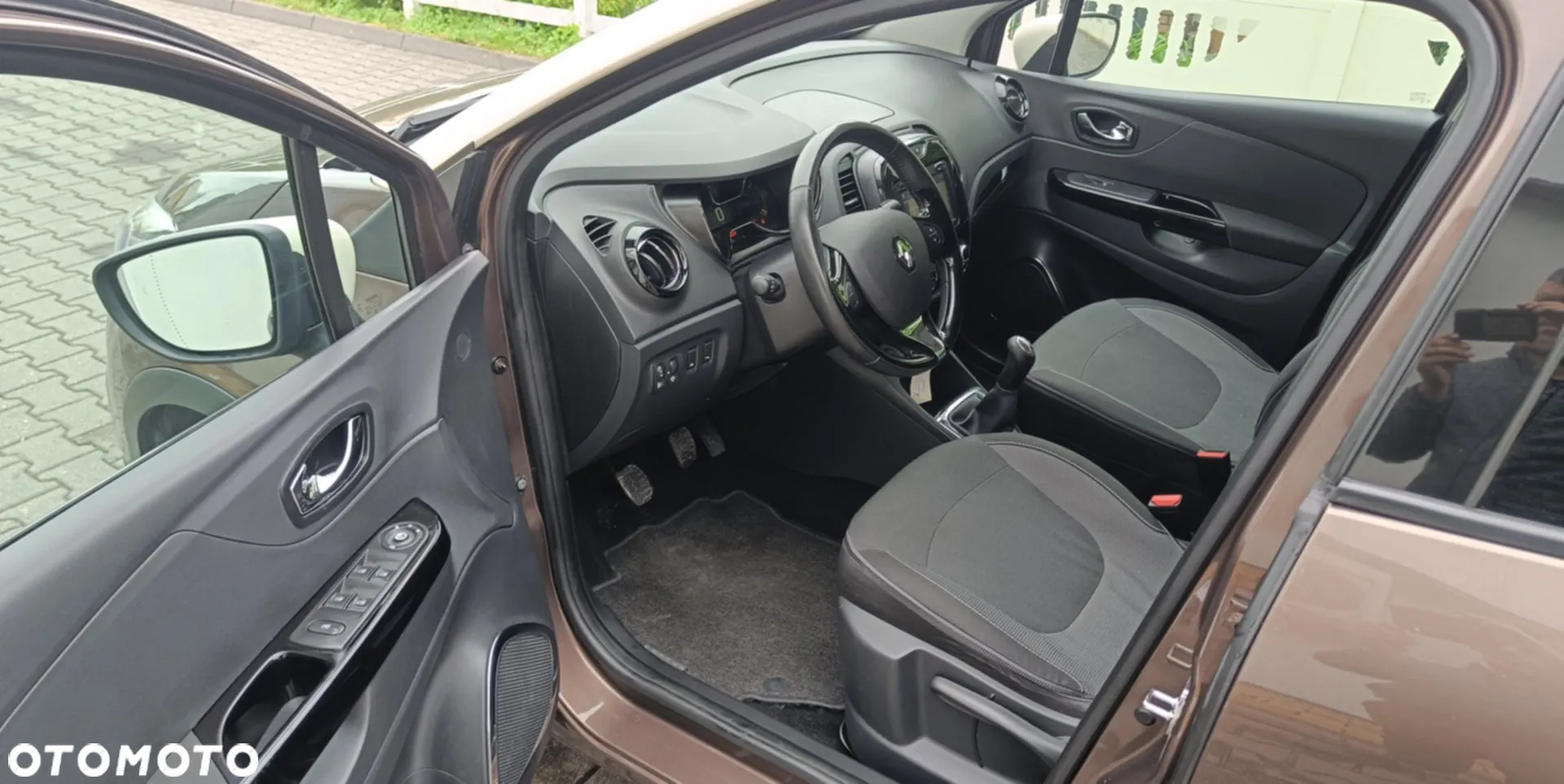 Renault Captur 0.9 Energy TCe Winter Edition - 8