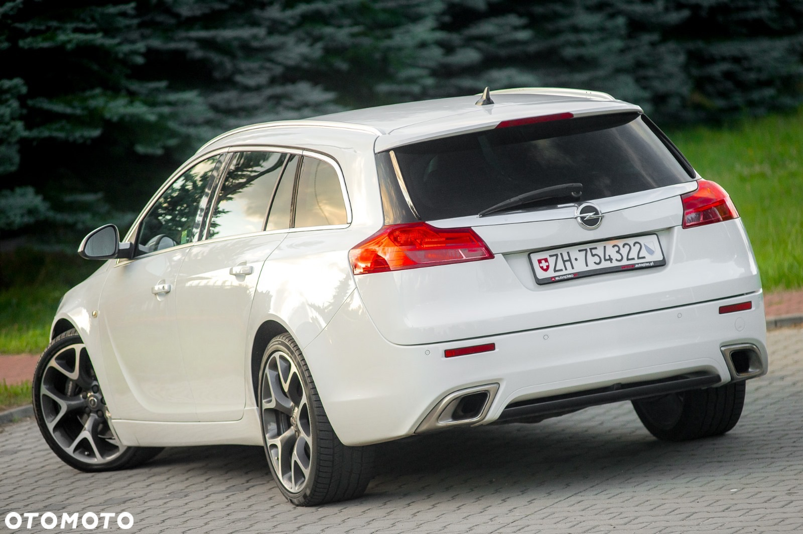 Opel Insignia 2.8 V6 Turbo Sports Tourer 4x4 Automatik OPC - 17