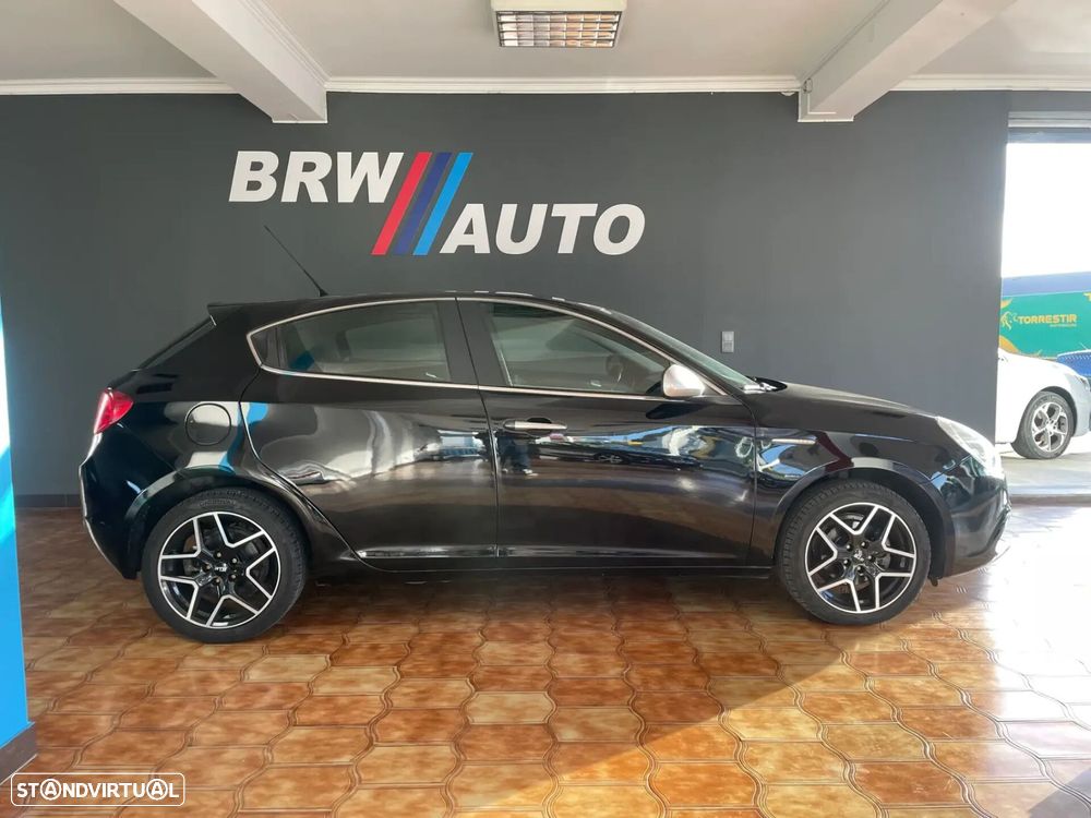 Alfa Romeo Giulietta - 6