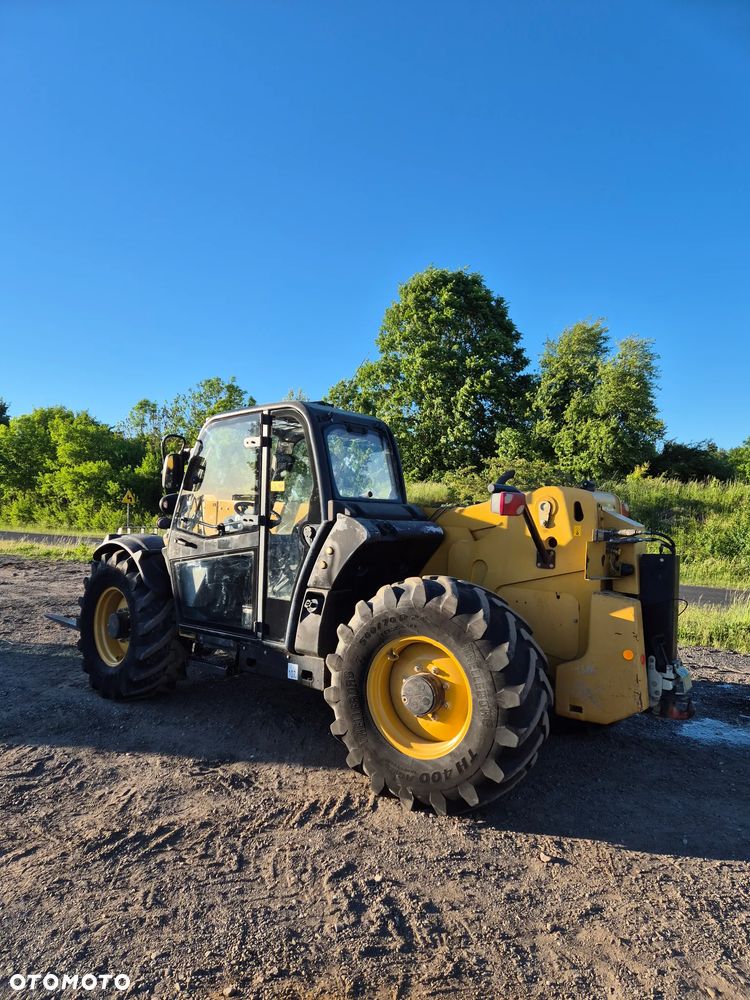 Caterpillar - 3