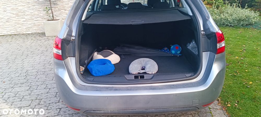 Peugeot 308 2017 photo 3
