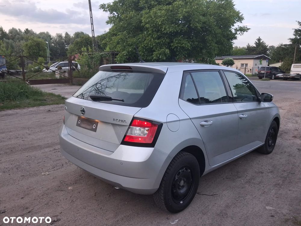 Skoda Fabia 1.0 Ambition - 2