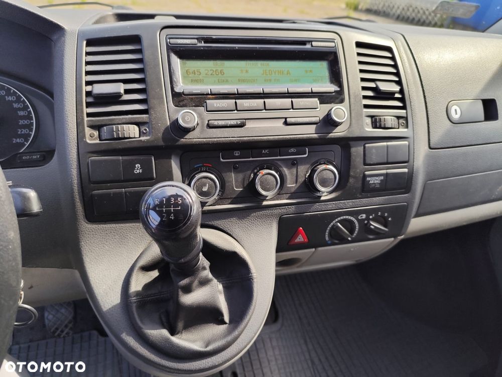 Volkswagen Transporter - 6