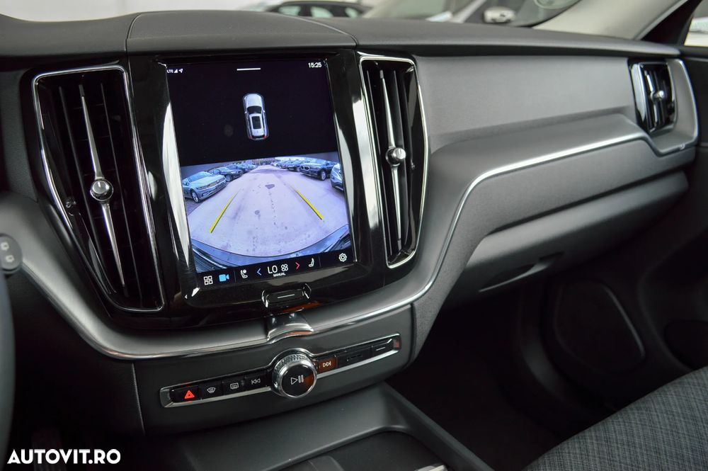 Volvo XC 60 T6 AWD Ultra Black Edition - 9