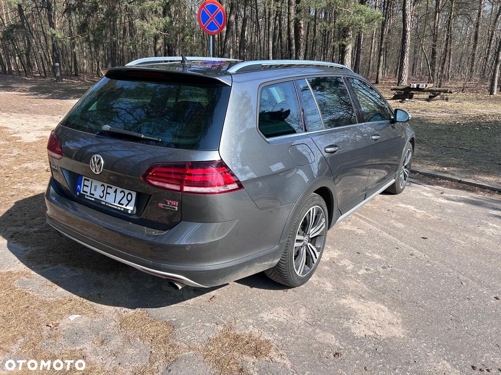 Volkswagen Golf Alltrack - 11