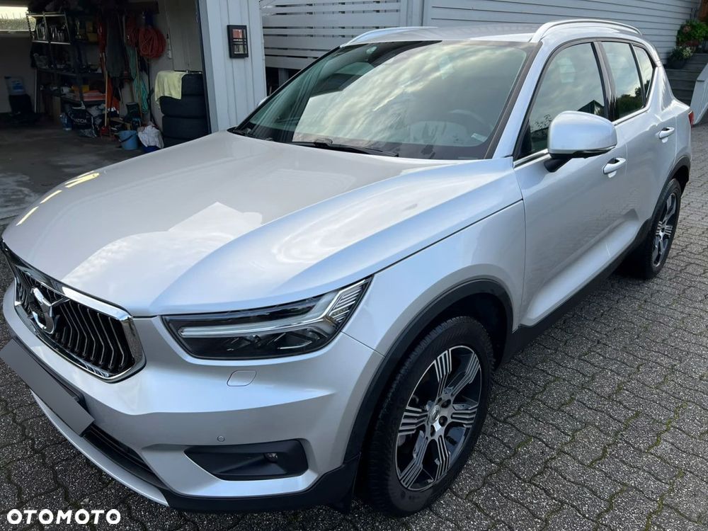 Volvo XC 40 D4 AWD Inscription - 3