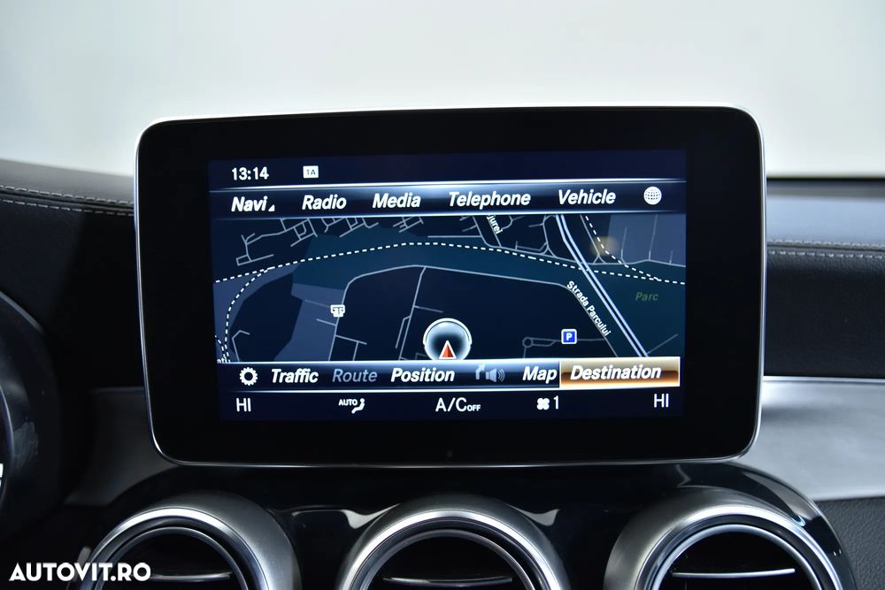 Mercedes-Benz GLC 250 4MATIC 9G-TRONIC - 23