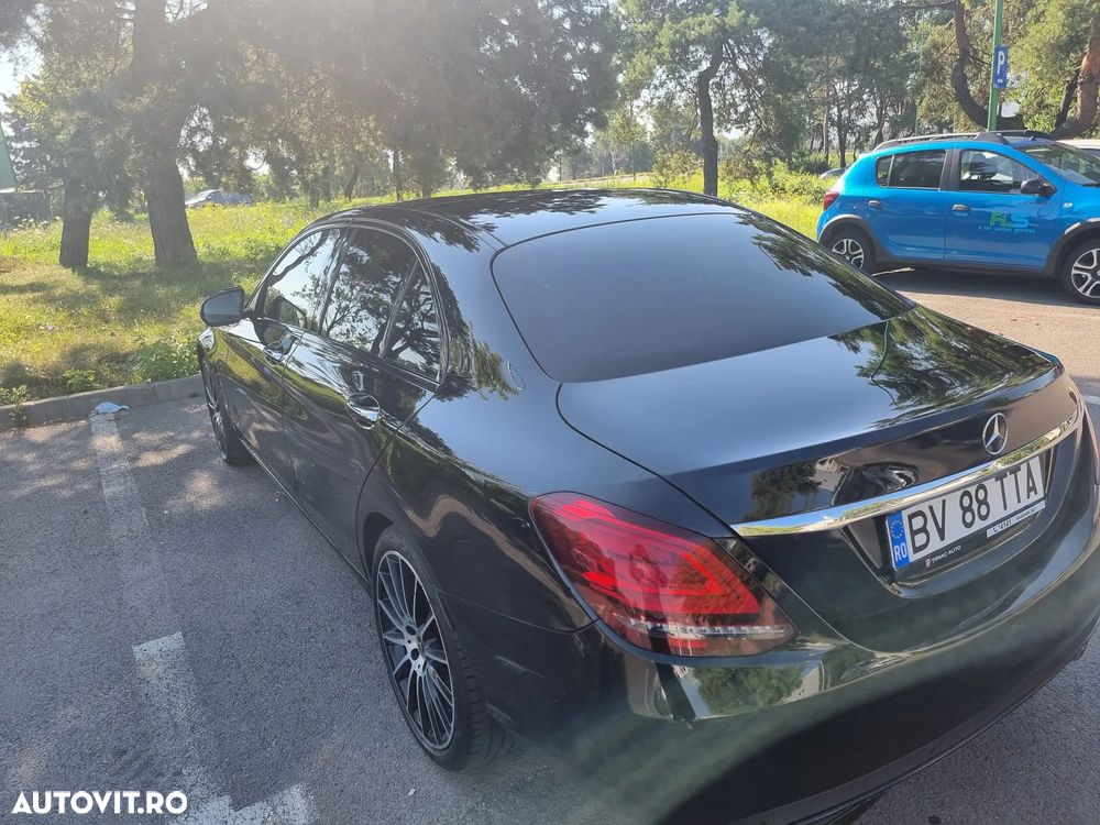 Mercedes-Benz C 220 d 4MATIC Aut - 30