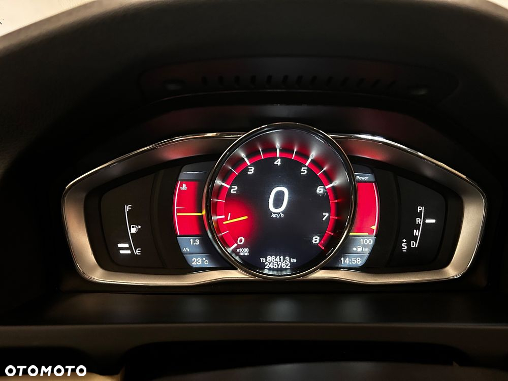 Volvo S60 T3 Summum - 15