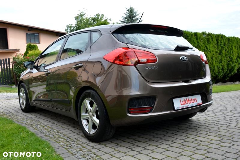 Kia Ceed 1.4 L - 2