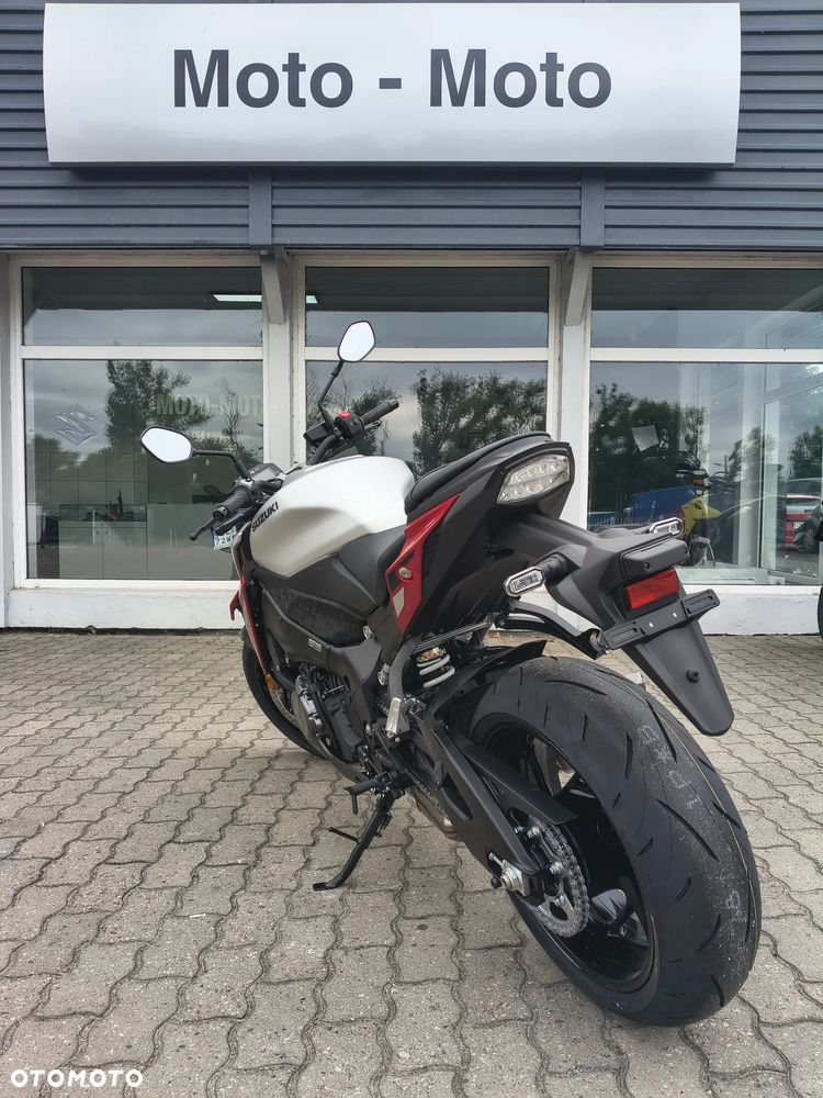 Suzuki GSX 1000 - 5