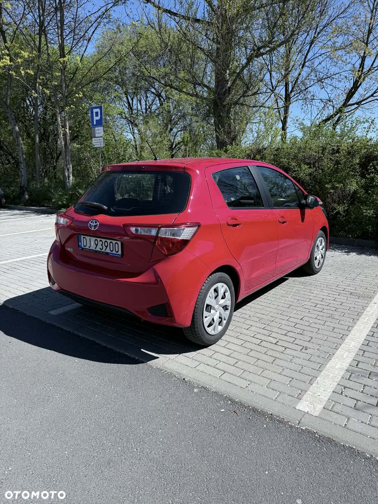 Toyota Yaris 1.5 Premium - 4