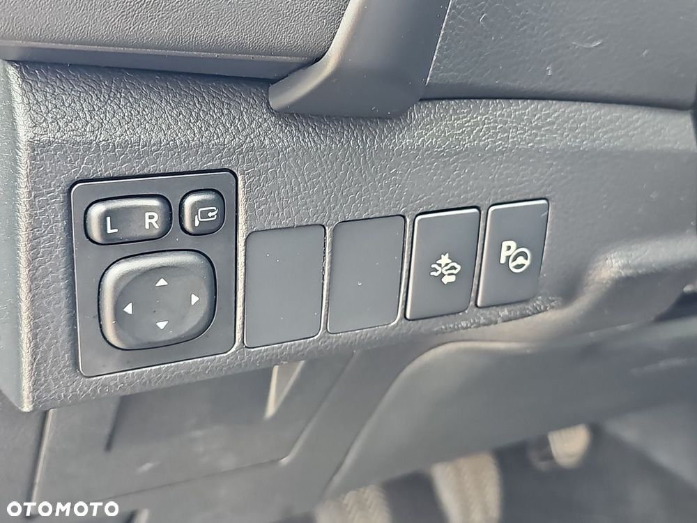 Toyota Auris 1.6 Dynamic - 21