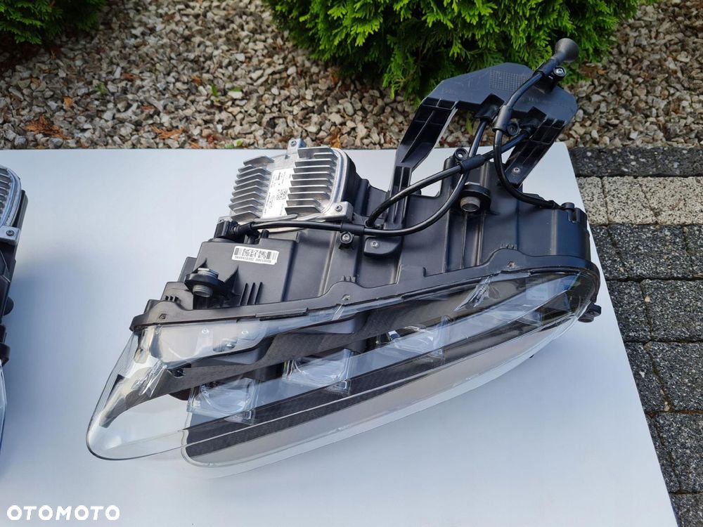 BUGATTI CHIRON 5B4 Lampy przód Full Led Matrix Carbon 1 Of 500 Super Sport 300+ Pur Sport - 7