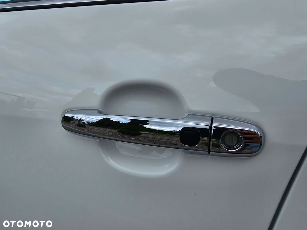 Peugeot 108 VTI 72 ETG5 Top Collection - 24