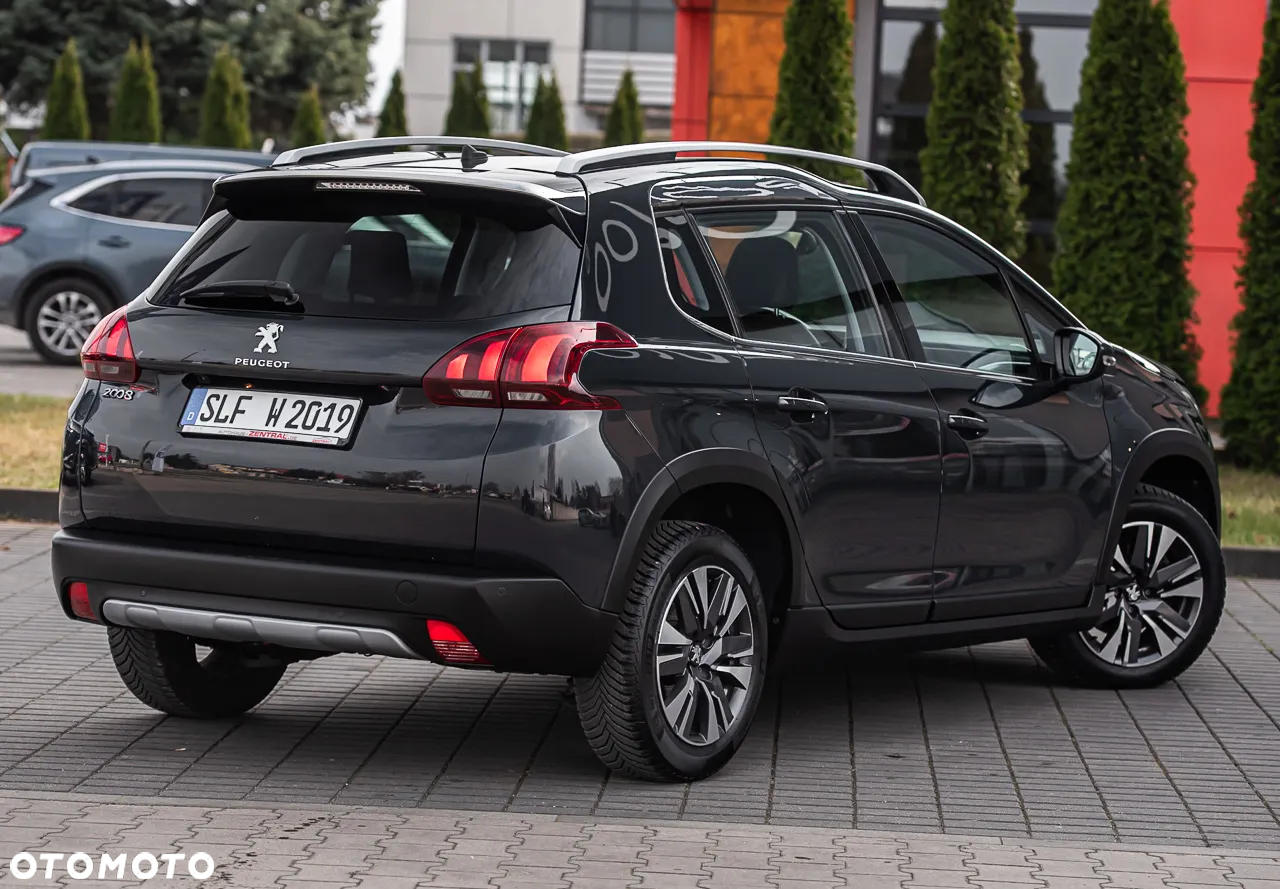 Peugeot 2008 - 12