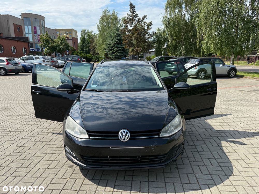 Volkswagen Golf 1.6 TDI BMT Comfortline DSG - 2