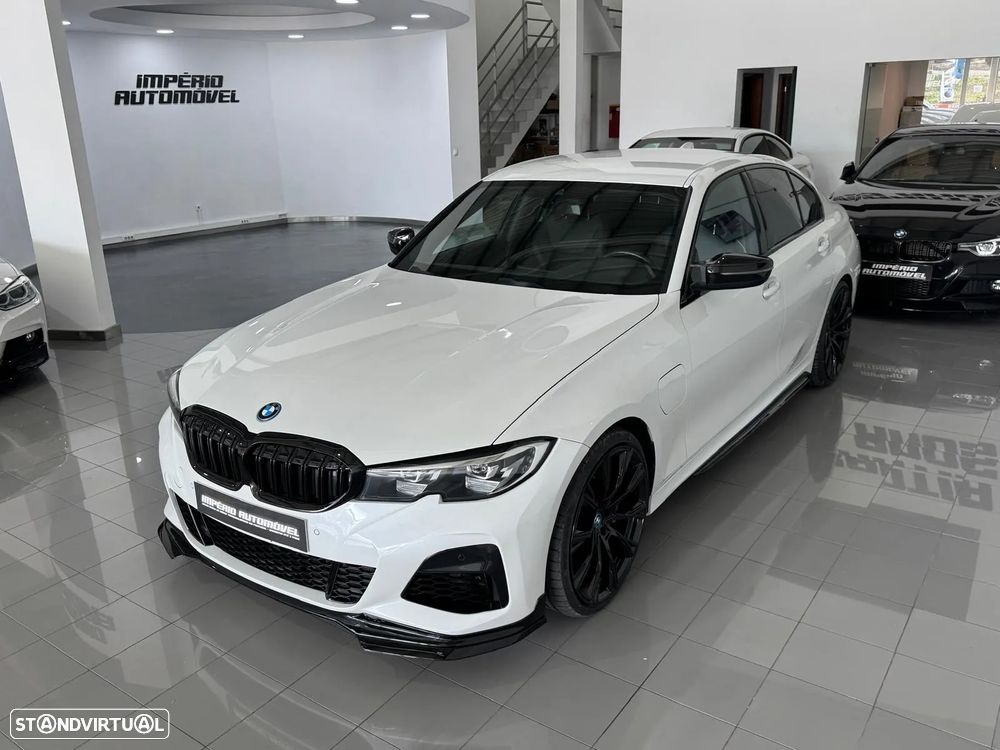 BMW 330 e Pack M Auto - 2