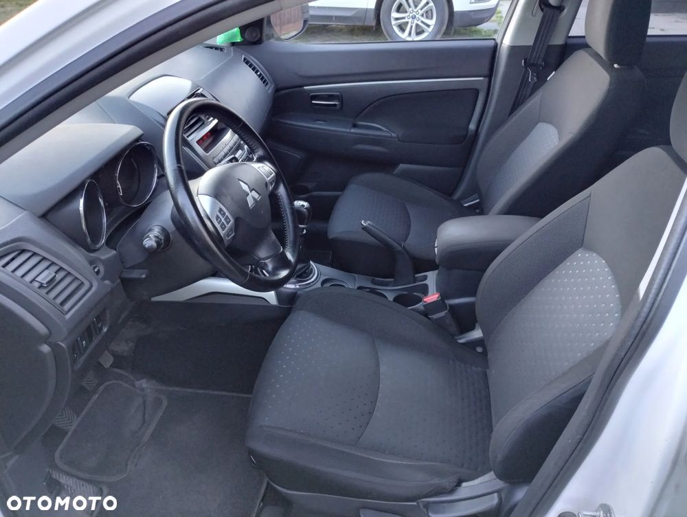 Mitsubishi ASX 1.8 DI-D 2WD Inform - 13