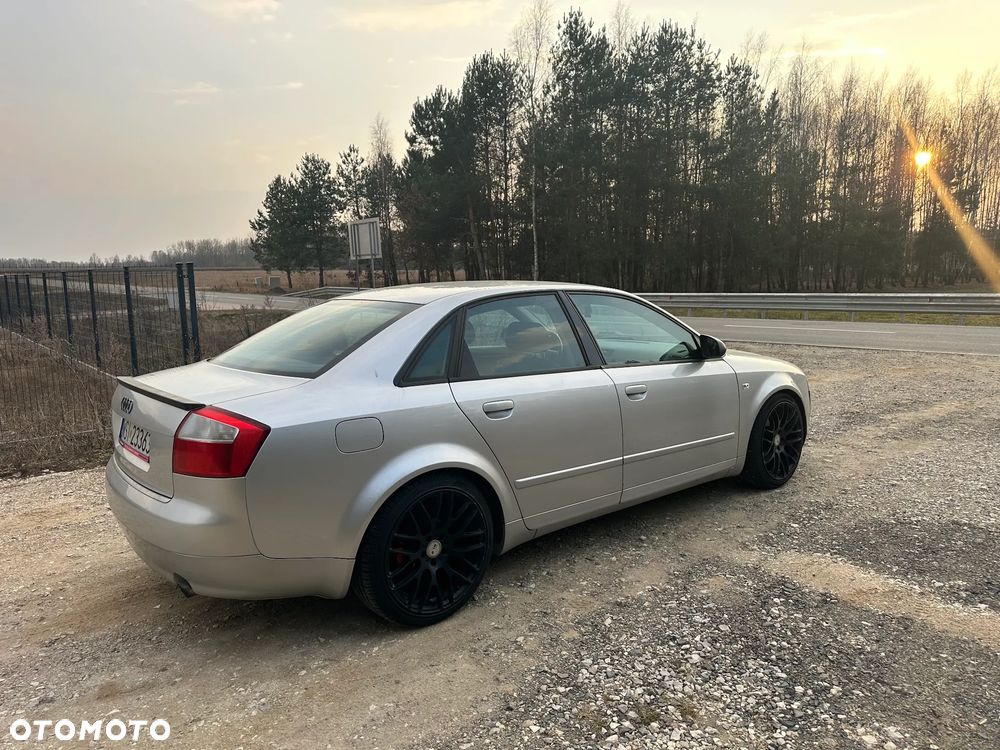 Audi A4 Limousine 1.8T - 1