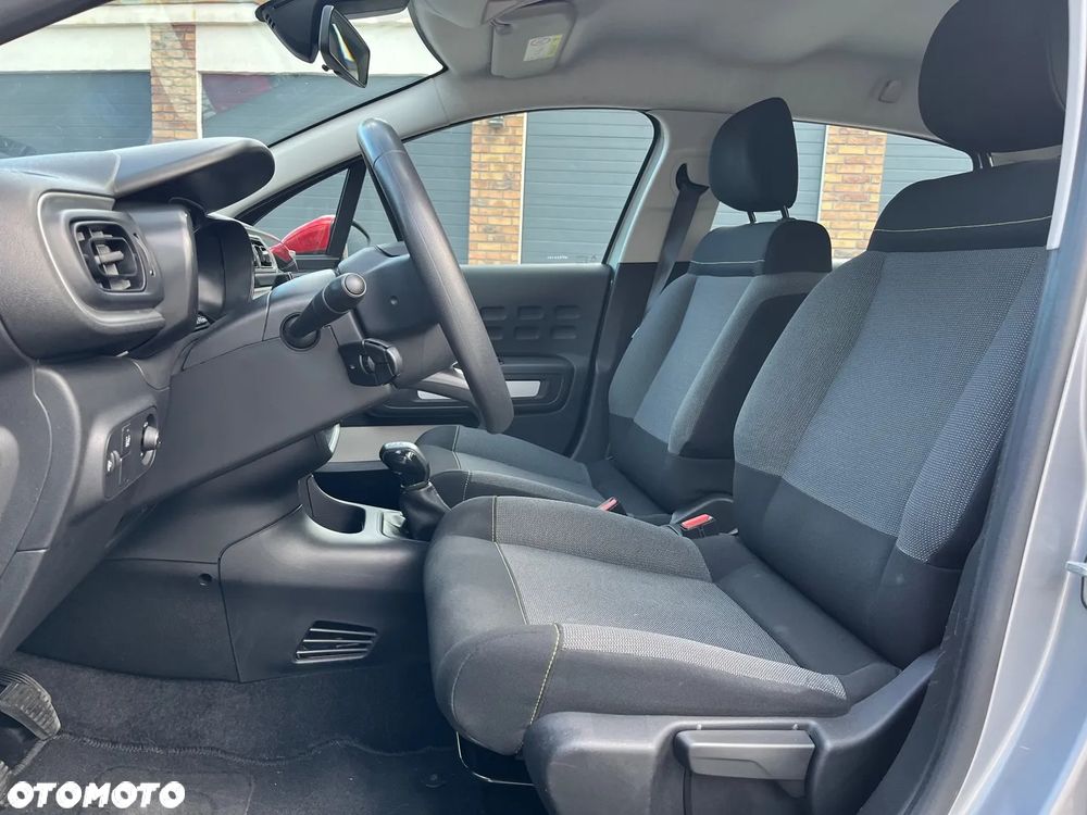 Citroën C3 Pure Tech 82 SHINE - 15
