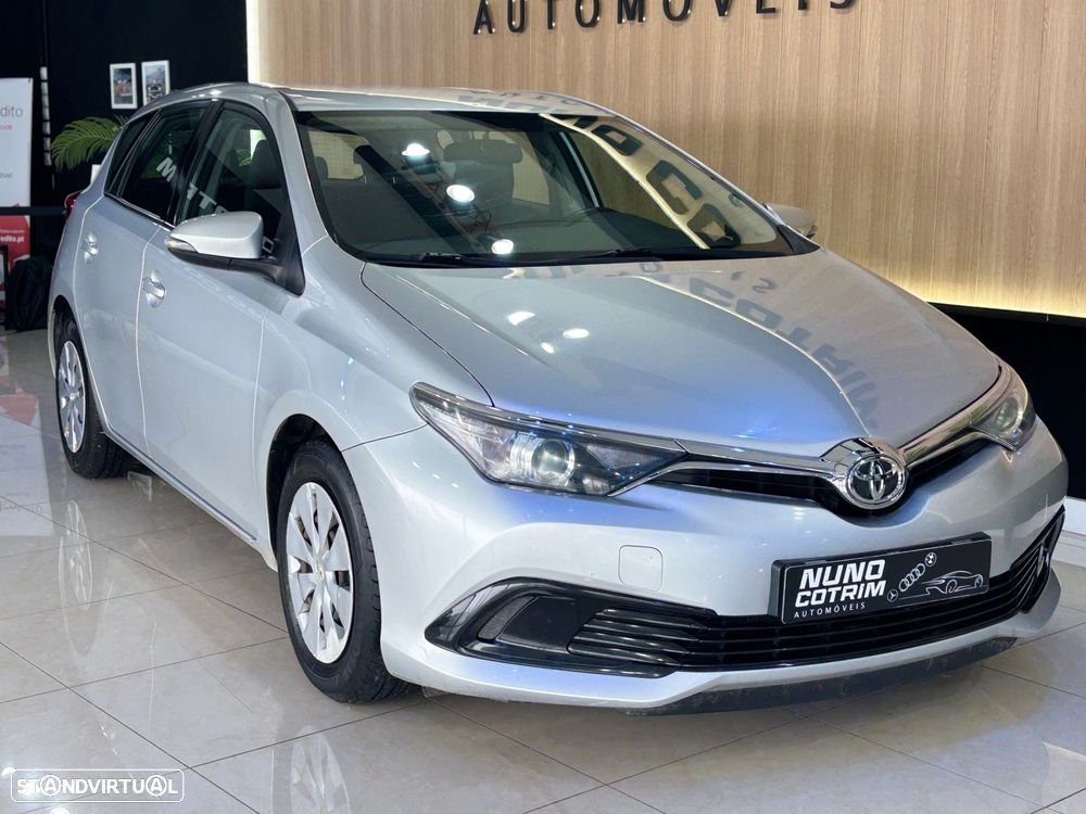 Toyota Auris 1.4 D-4D ACtive - 4