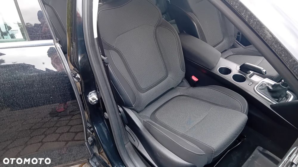 Renault Megane 1.3 TCe FAP Business - 22