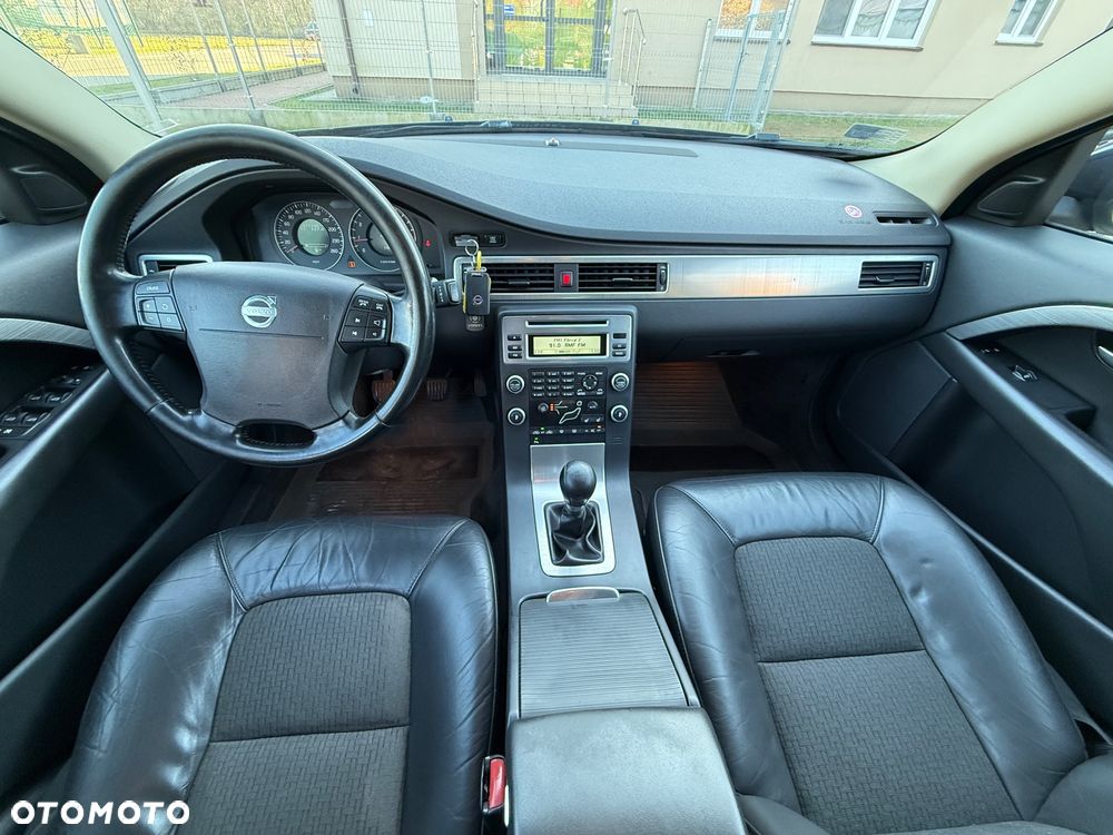 Volvo V70 2.0 Summum - 13