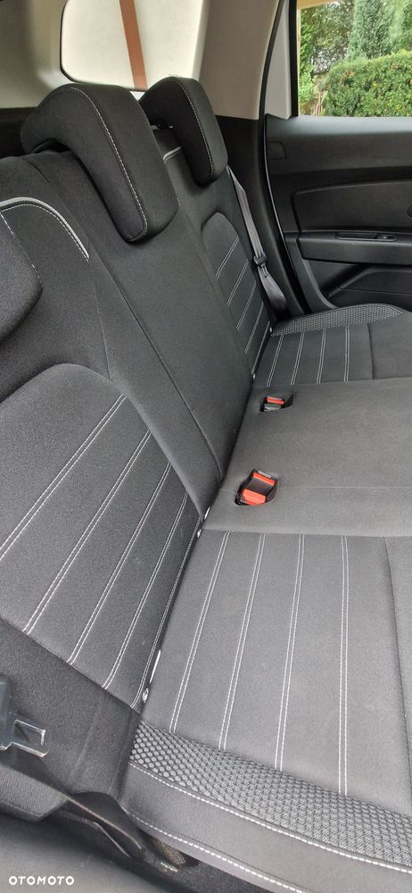Dacia Duster 1.3 TCe Prestige 4WD - 22