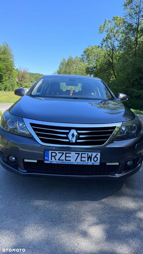 Renault Latitude 2.0 dCi Privilege - 2