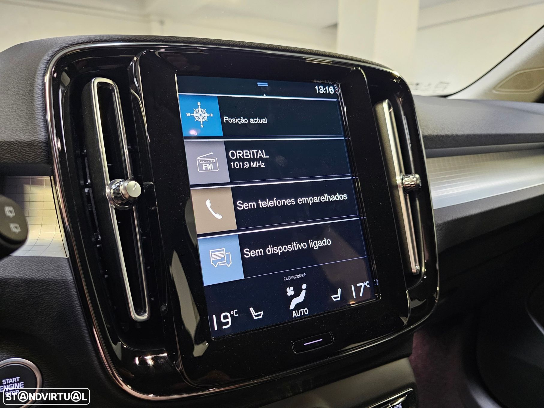 Volvo XC 40 1.5 T4 PHEV Essential - 17