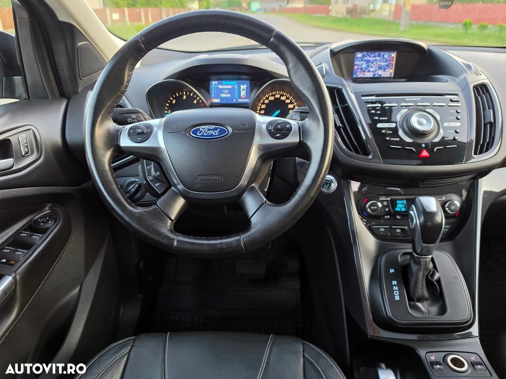 Ford Kuga 2.0 TDCi 4x4 Aut. Titanium - 18