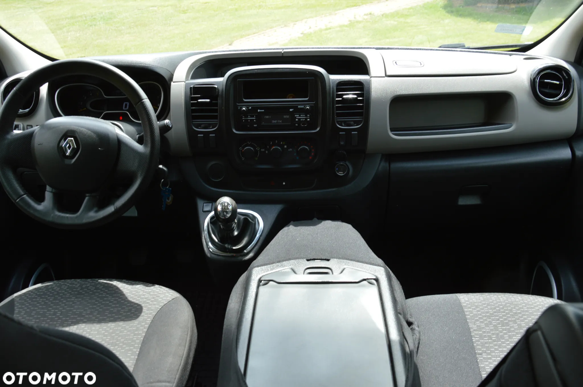 Renault Trafic Vivaro - 29