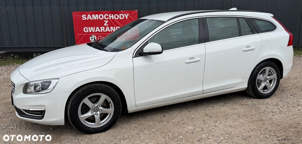 Volvo V60 D3 Drive-E Momentum - 5