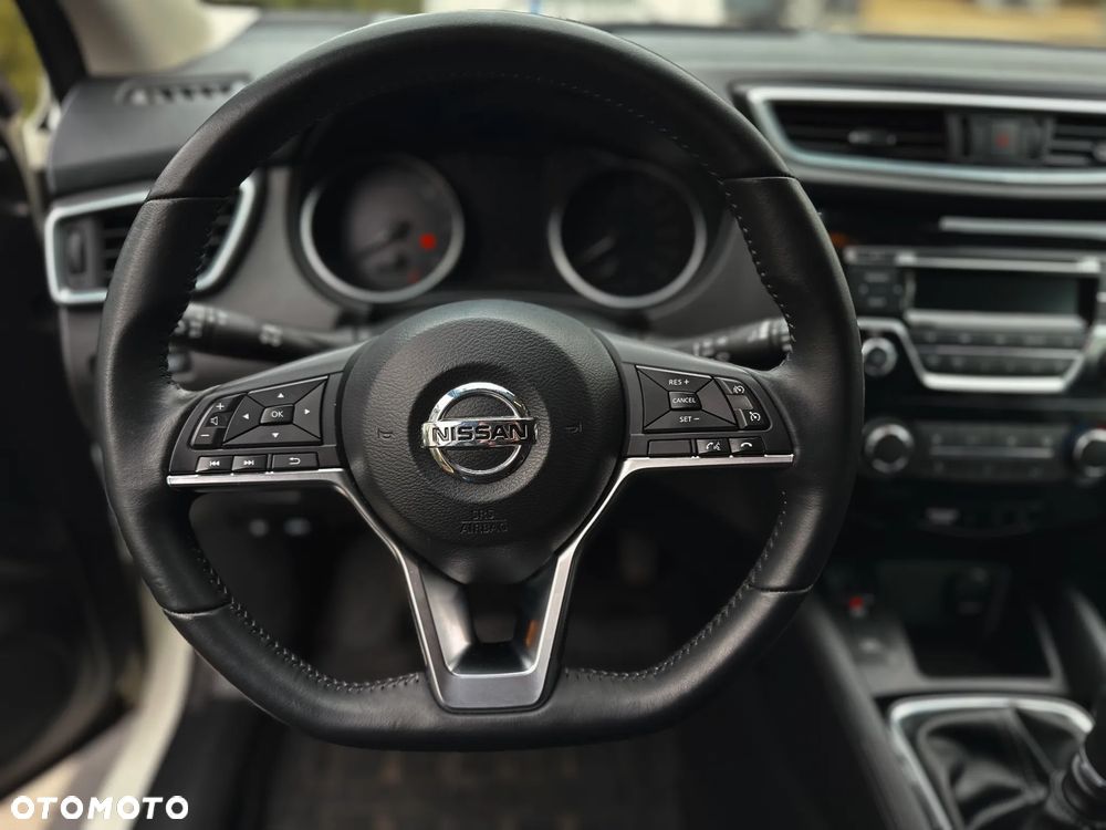 Nissan Qashqai 1.5 dCi Visia - 22