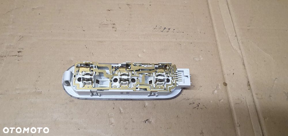 Lampka oświetlenie kabiny podsufitki Nissan Note E11 - 3