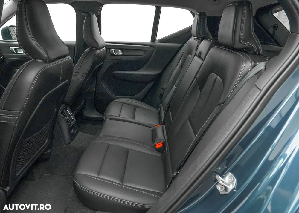 Volvo XC 40 Recharge T4 Twin Engine AT7 Inscription Expression - 16