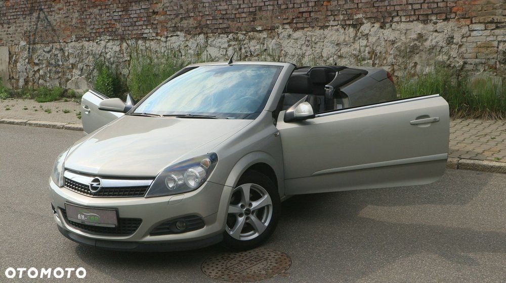 Opel Astra GTC 1.6 Edition - 16