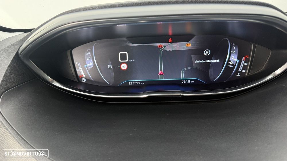 Peugeot 3008 1.5 BlueHDi Allure - 24