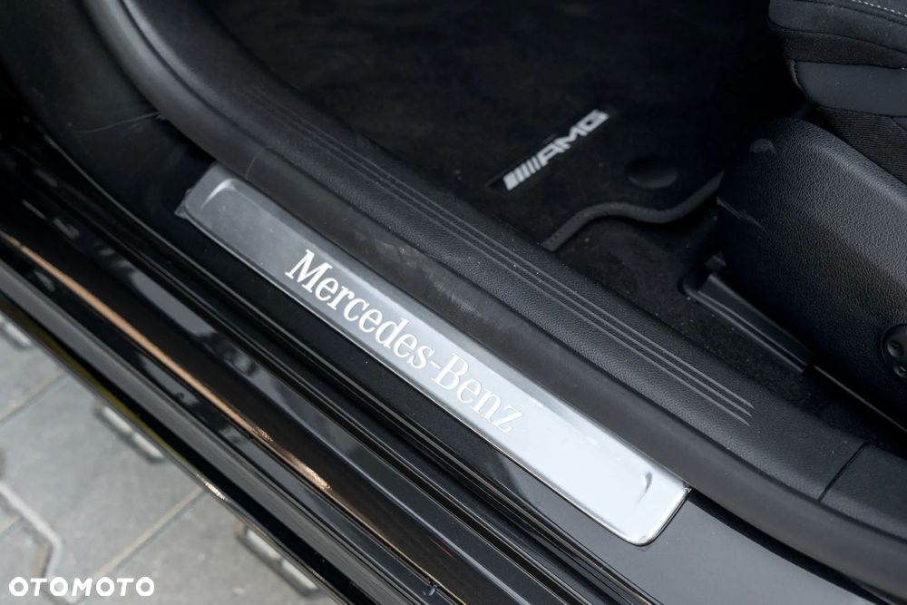 Mercedes-Benz Klasa E 220 d 4-Matic AMG - 17