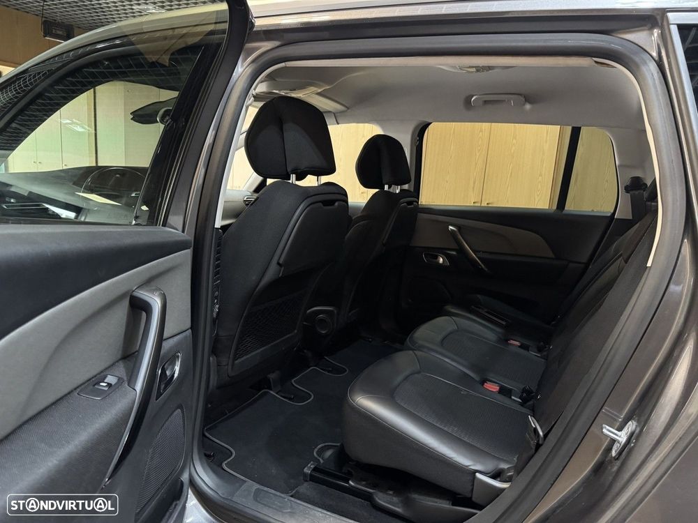 Citroën C4 Spacetourer 1.5 BlueHDi Shine EAT8 - 23
