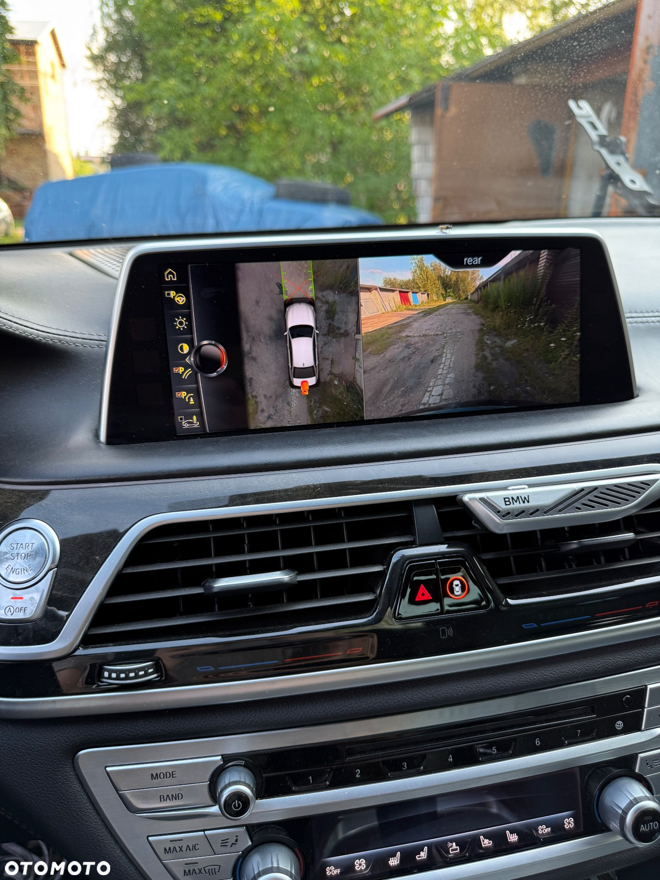 BMW Seria 7 750i - 11