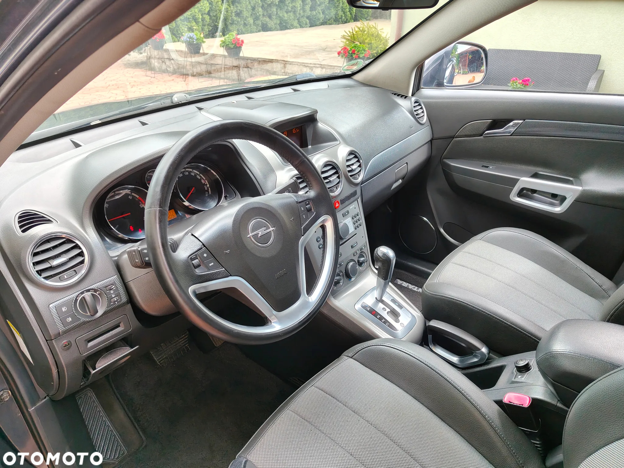 Opel Antara - 13