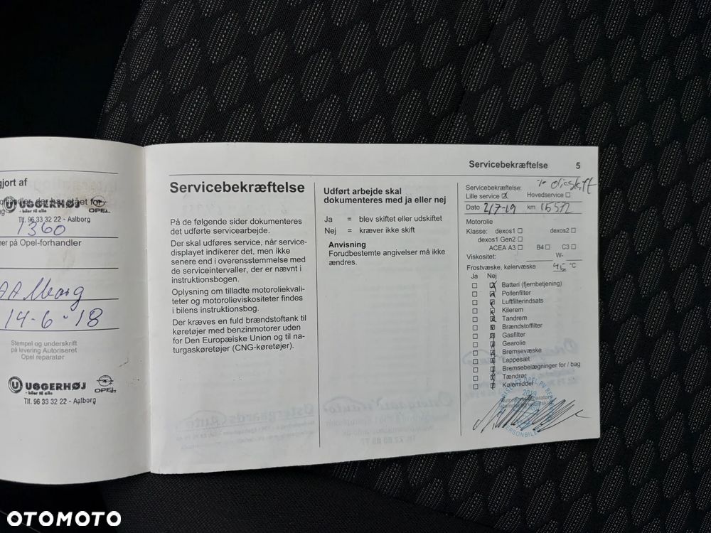 Opel Astra 1.4 T Sport S&S - 37