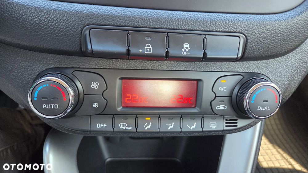 Kia Ceed 1.6 CRDi M - 11