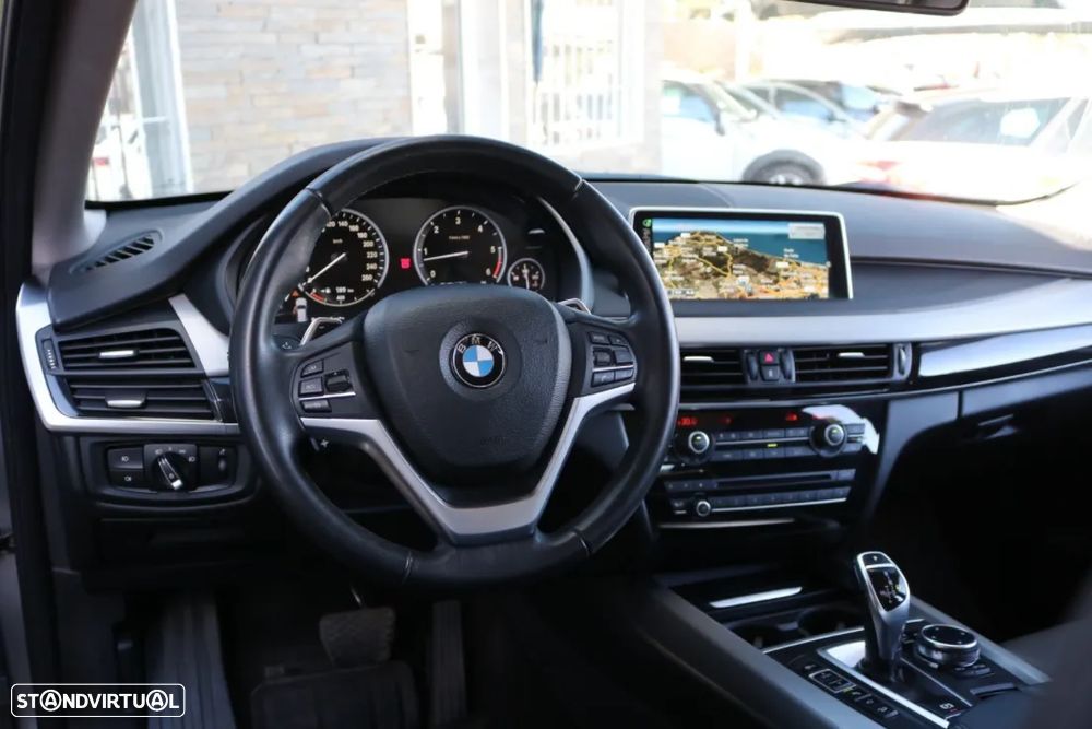 BMW X5 30 d xDrive Pack M - 6