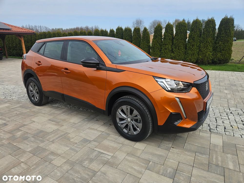 Peugeot 2008 PureTech 130 Stop&Start EAT6 Signature - 3