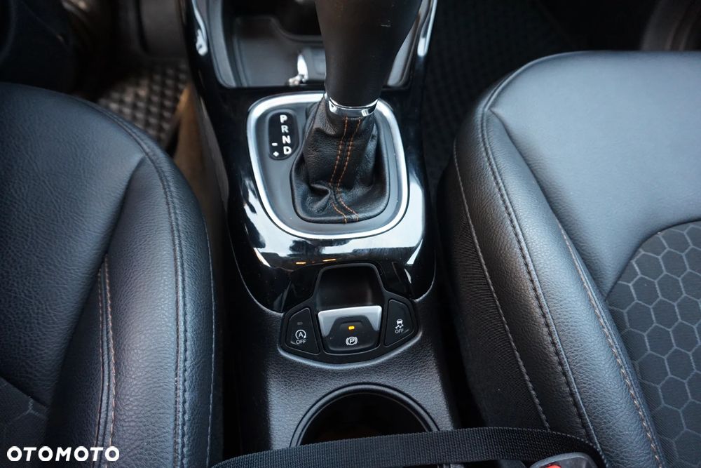 Jeep Compass - 34