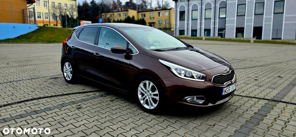 Kia Ceed 1.6 GDI L - 13