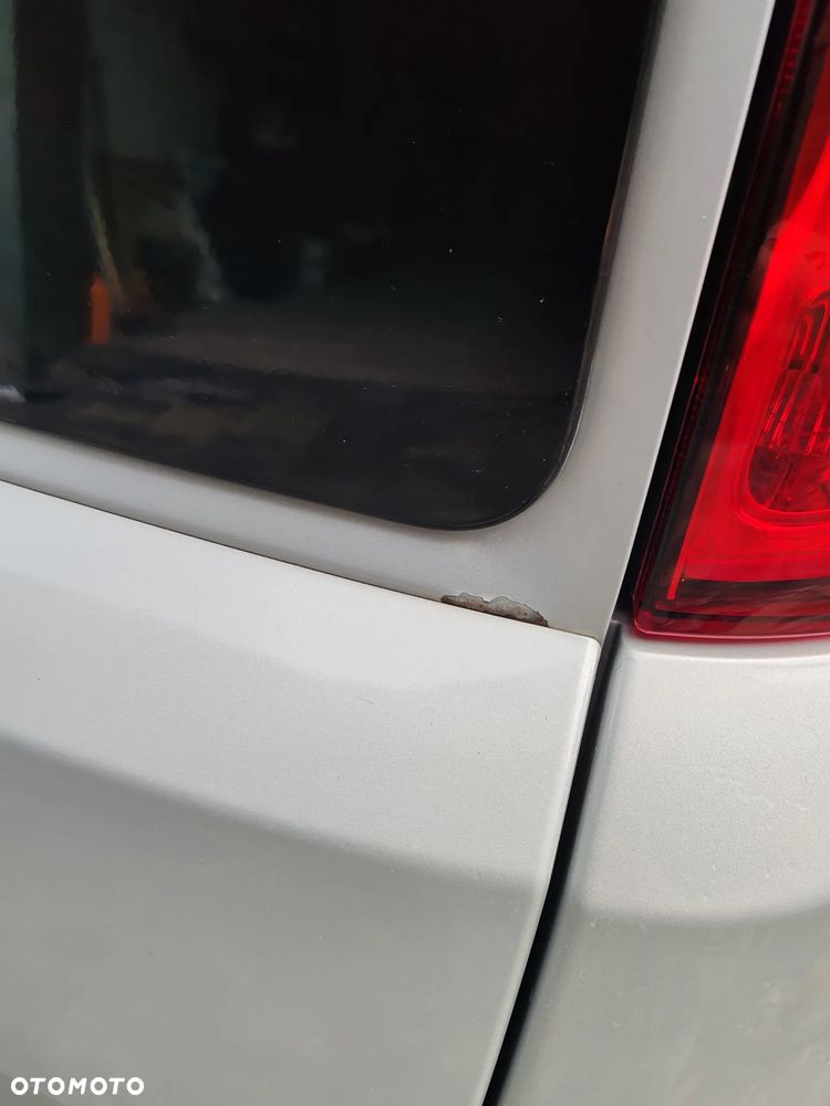 Fiat Doblo 1.4 T-Jet 16V Easy - 19